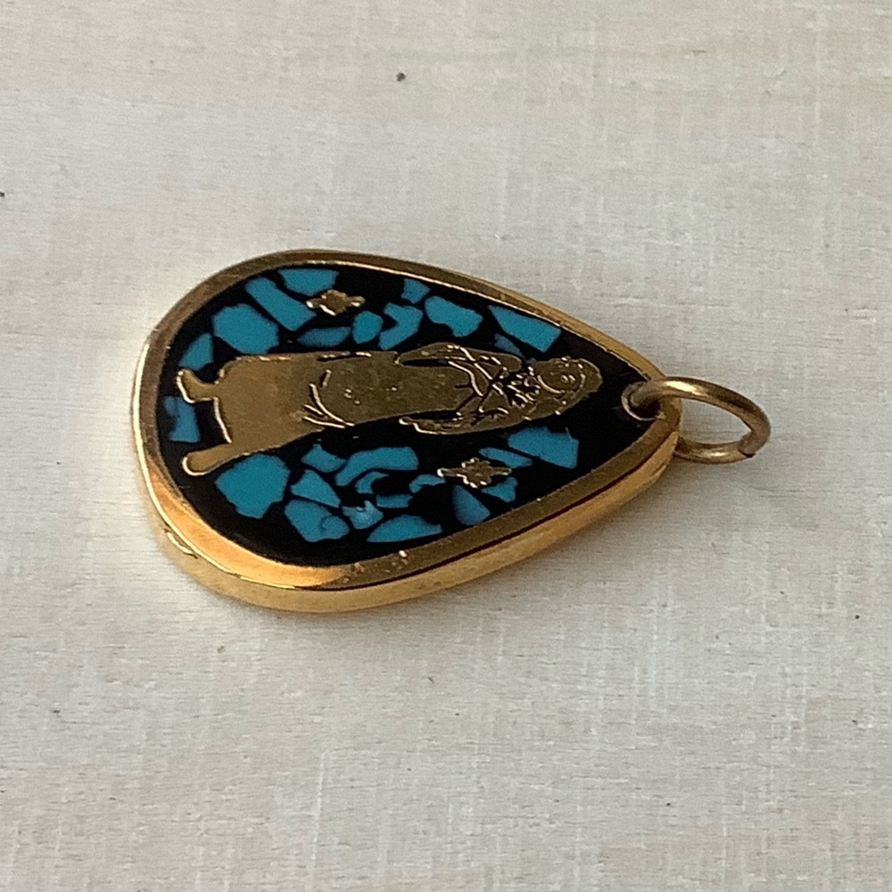 Virgo zodiac teardrop pendant charm NEW vintage turquoise